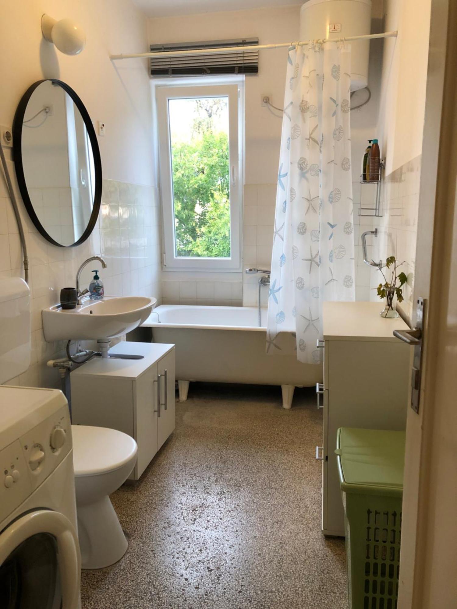 Cozy Apartment Overlooking The City Walls Zadar Buitenkant foto